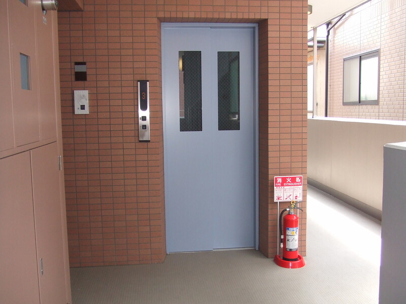 6/6 エントランス