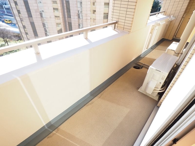 16/20 バルコニー