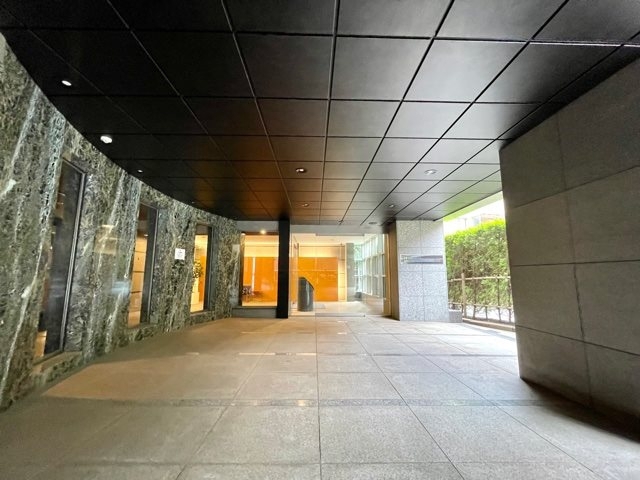 2/6 エントランス