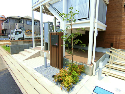 21/21 エントランス