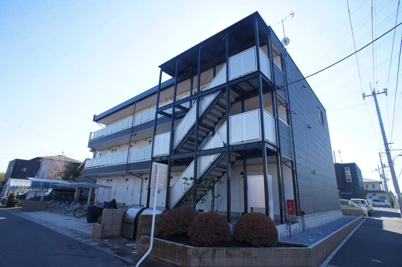 17/27 エントランス