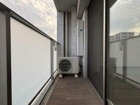 13/16 バルコニー