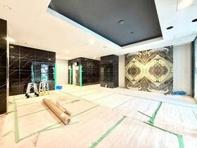 14/14 エントランス