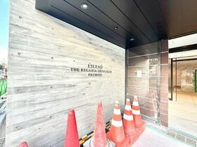 16/16 エントランス