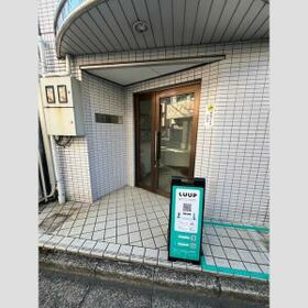 4/4 エントランス