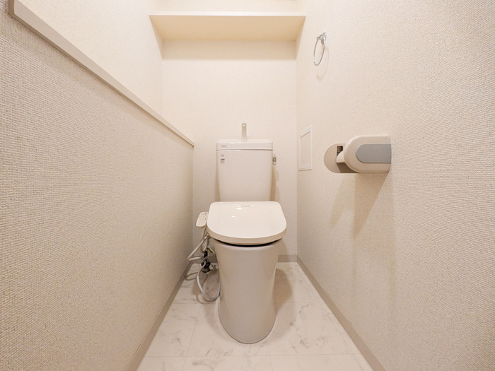 16/16 エントランス