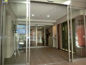 15/15 エントランス