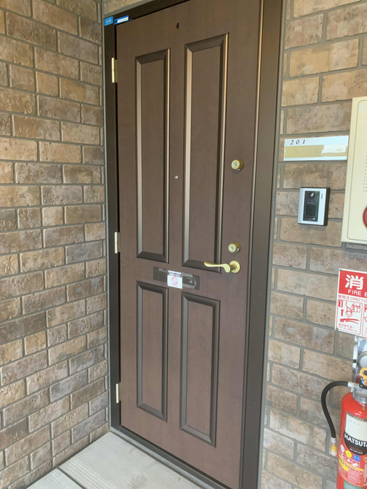 14/19 エントランス