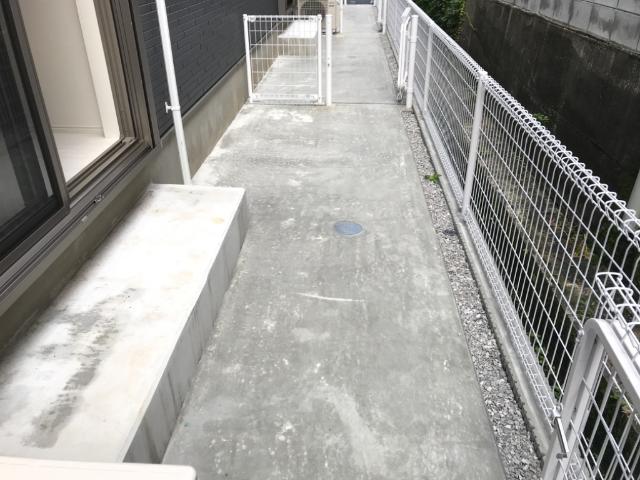 19/30 バルコニー