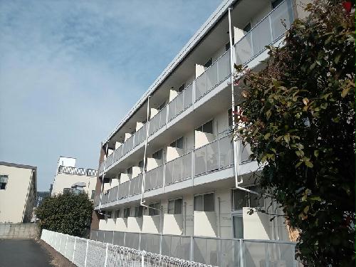 13/14 エントランス