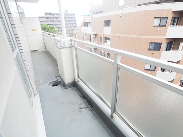 14/17 バルコニー