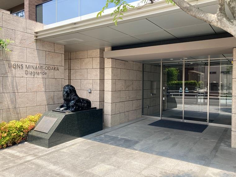 3/4 エントランス