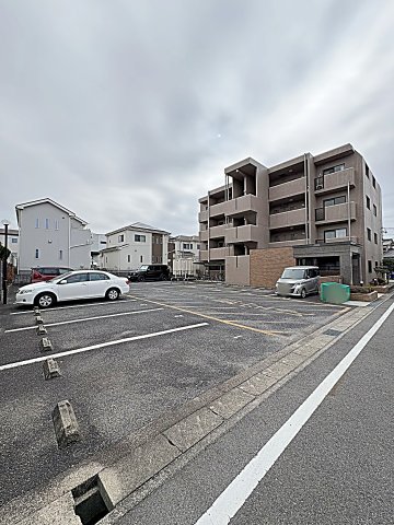 26/26 駐車場