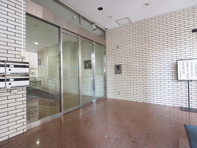 17/21 エントランス