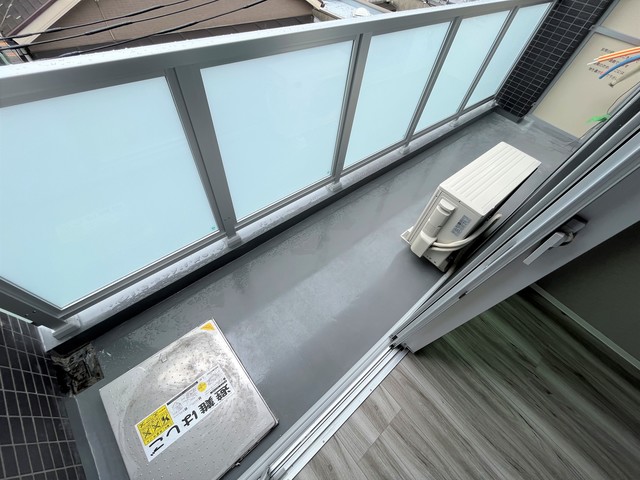 16/28 バルコニー