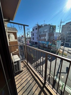 13/19 バルコニー