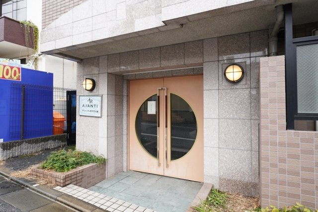 14/16 エントランス