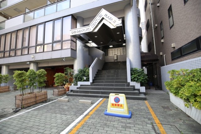 5/8 エントランス