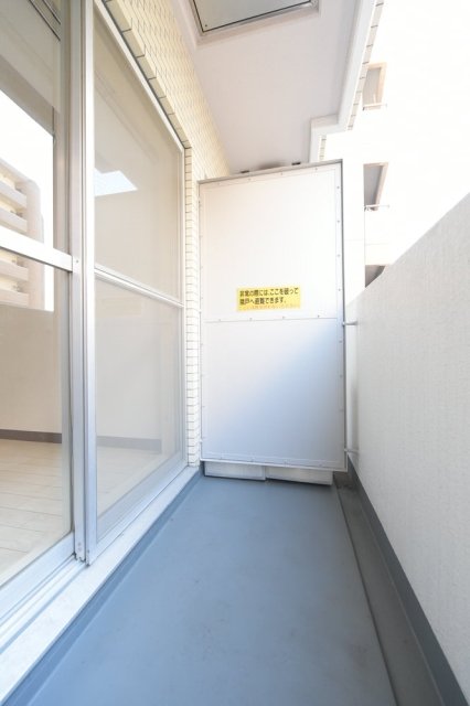 19/26 バルコニー