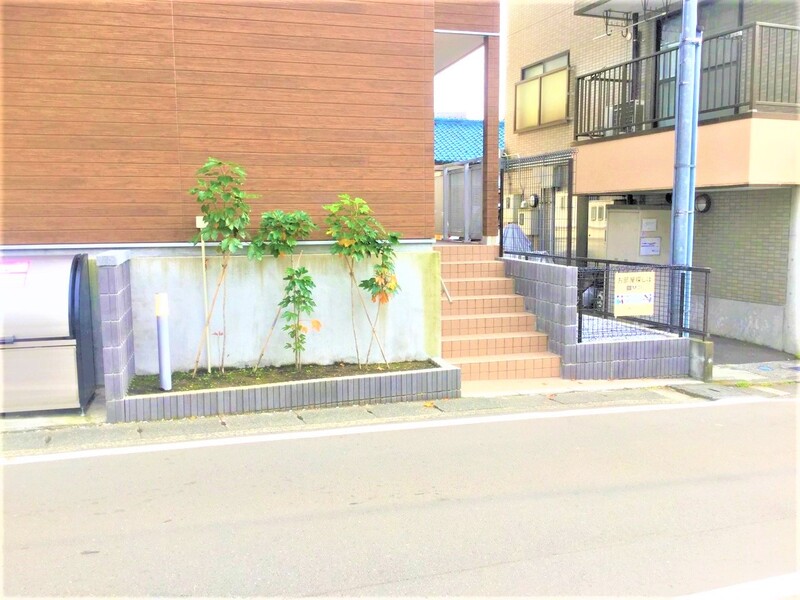 21/21 エントランス