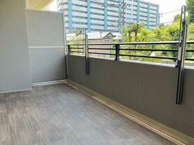 13/16 バルコニー