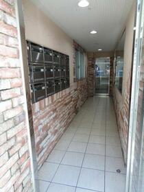 15/15 エントランス