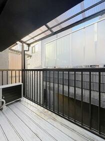 13/16 バルコニー