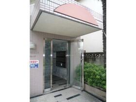 14/15 エントランス