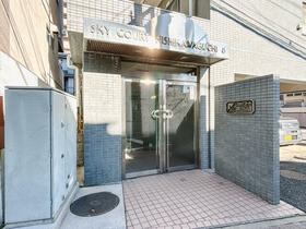 16/16 エントランス