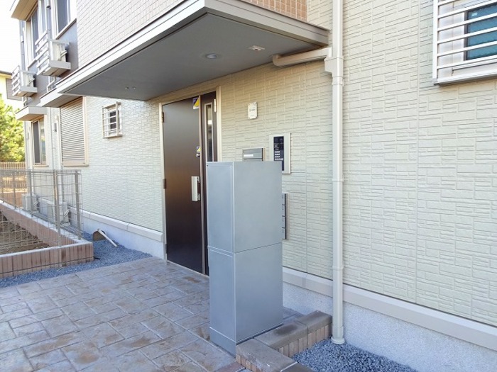 2/4 エントランス