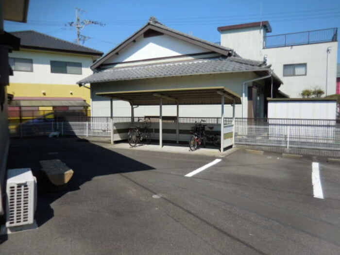 18/19 駐車場
