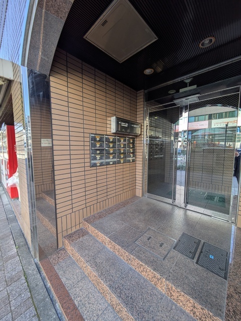 14/24 エントランス