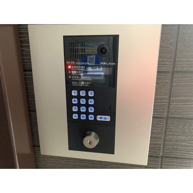 2/2 エントランス