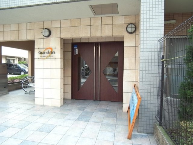 4/6 エントランス