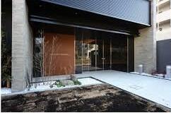 2/2 エントランス