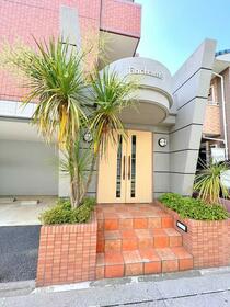 14/16 エントランス