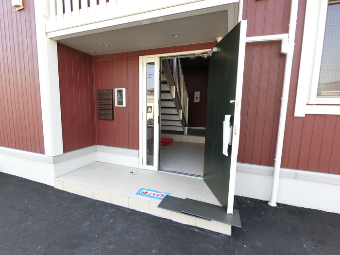 16/22 エントランス