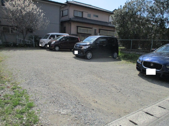 4/4 駐車場
