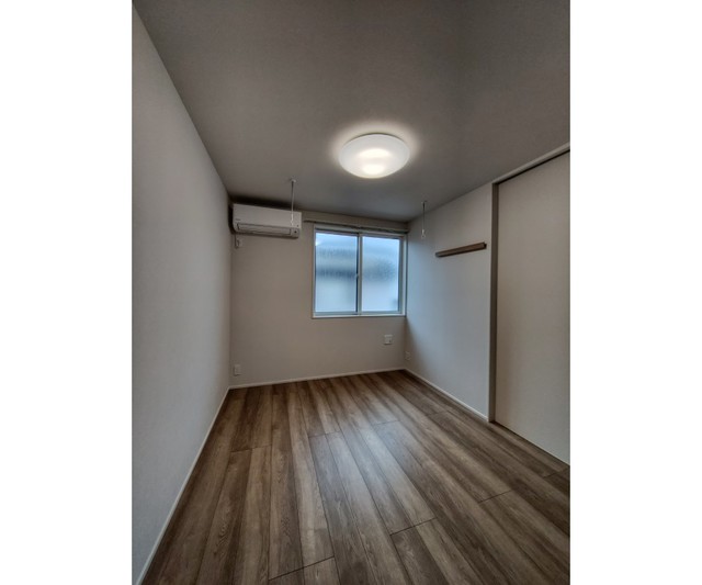 18/29 リビング/ダイニング