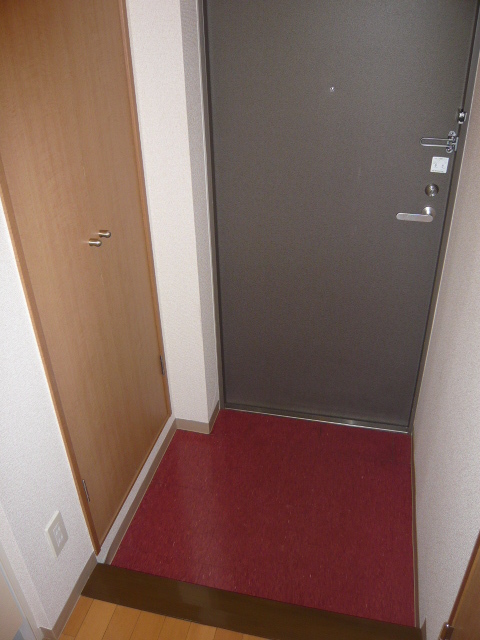 6/18 玄関