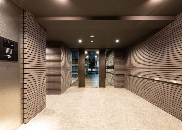 29/29 エントランス