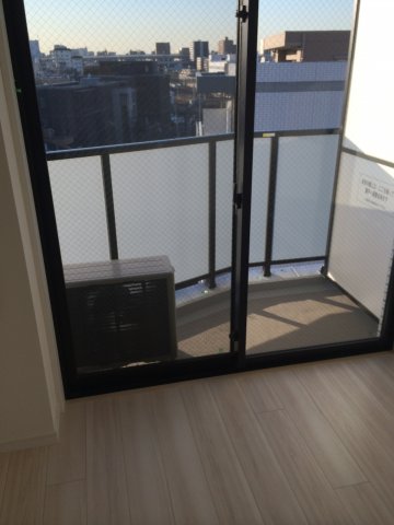 13/16 バルコニー