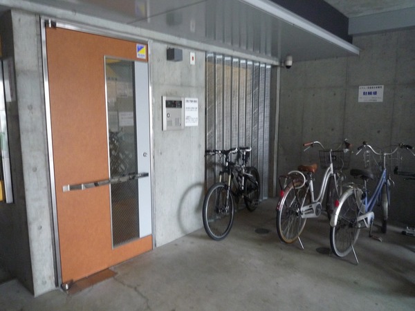 3/4 エントランス