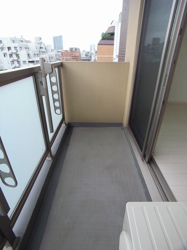 14/23 バルコニー