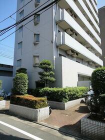 15/16 エントランス