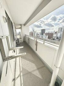 13/16 バルコニー