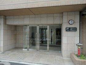 15/16 エントランス