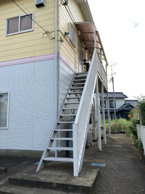 15/15 エントランス