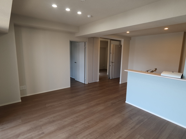 13/29 リビング/ダイニング