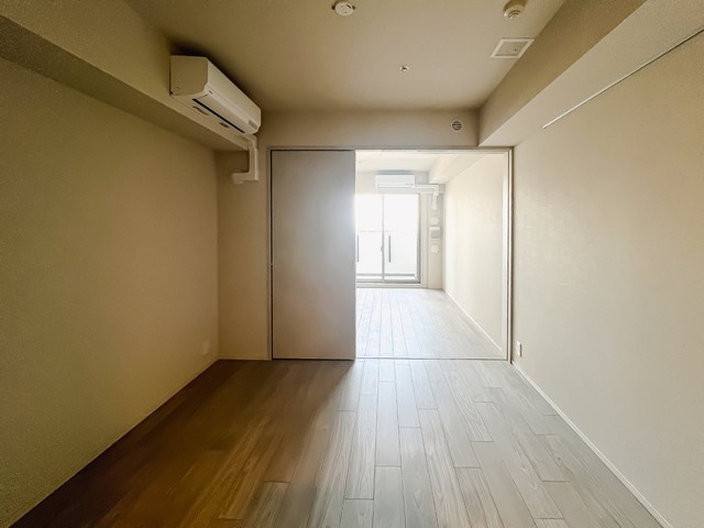 23/29 リビング/ダイニング